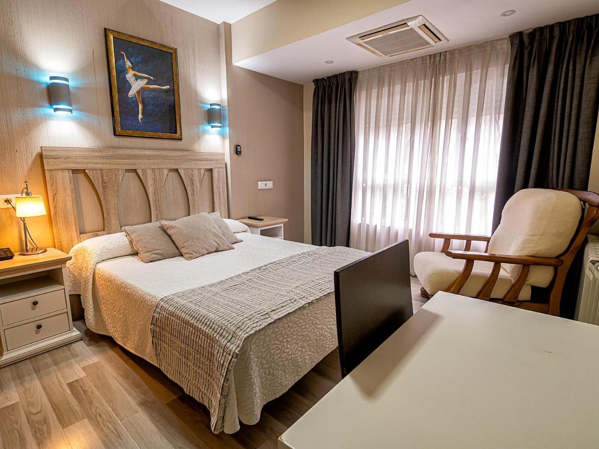 Hostal Real Aranjuez Extérieur photo